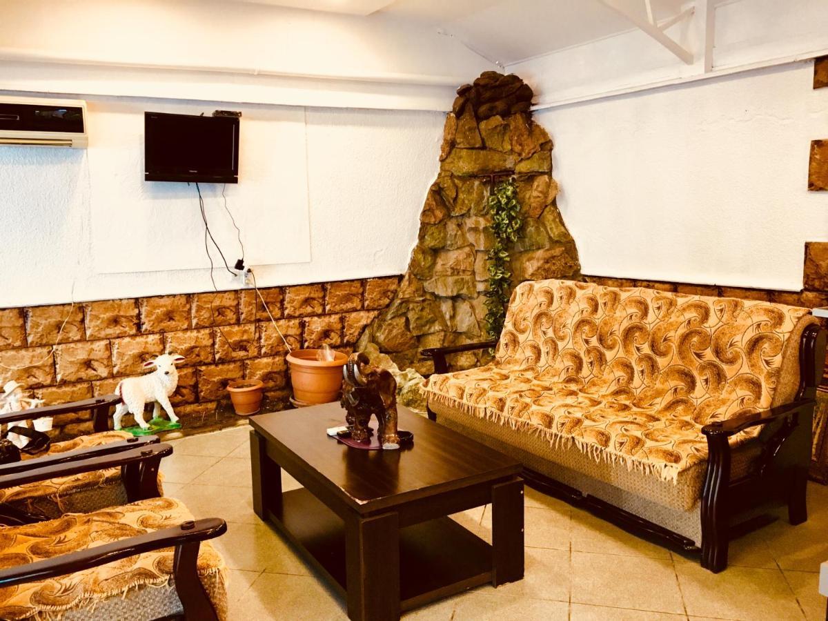 Hotel Nice تبليسي المظهر الخارجي الصورة