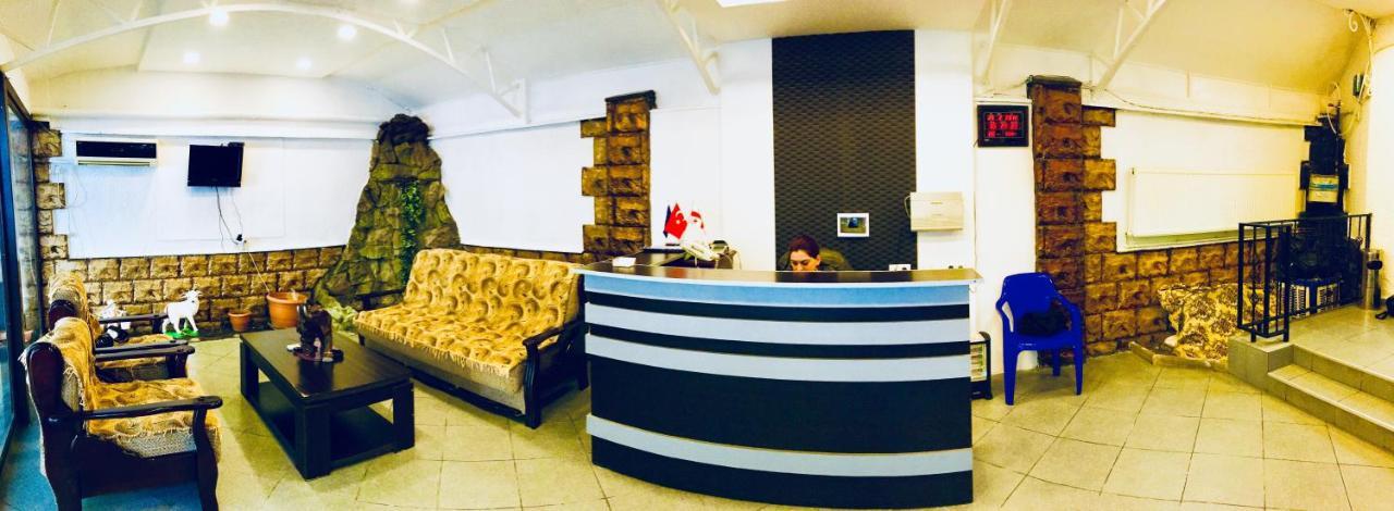 Hotel Nice تبليسي المظهر الخارجي الصورة